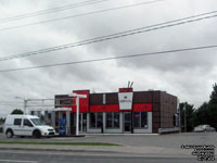 Station-service Esso � Val-d'Or,QC